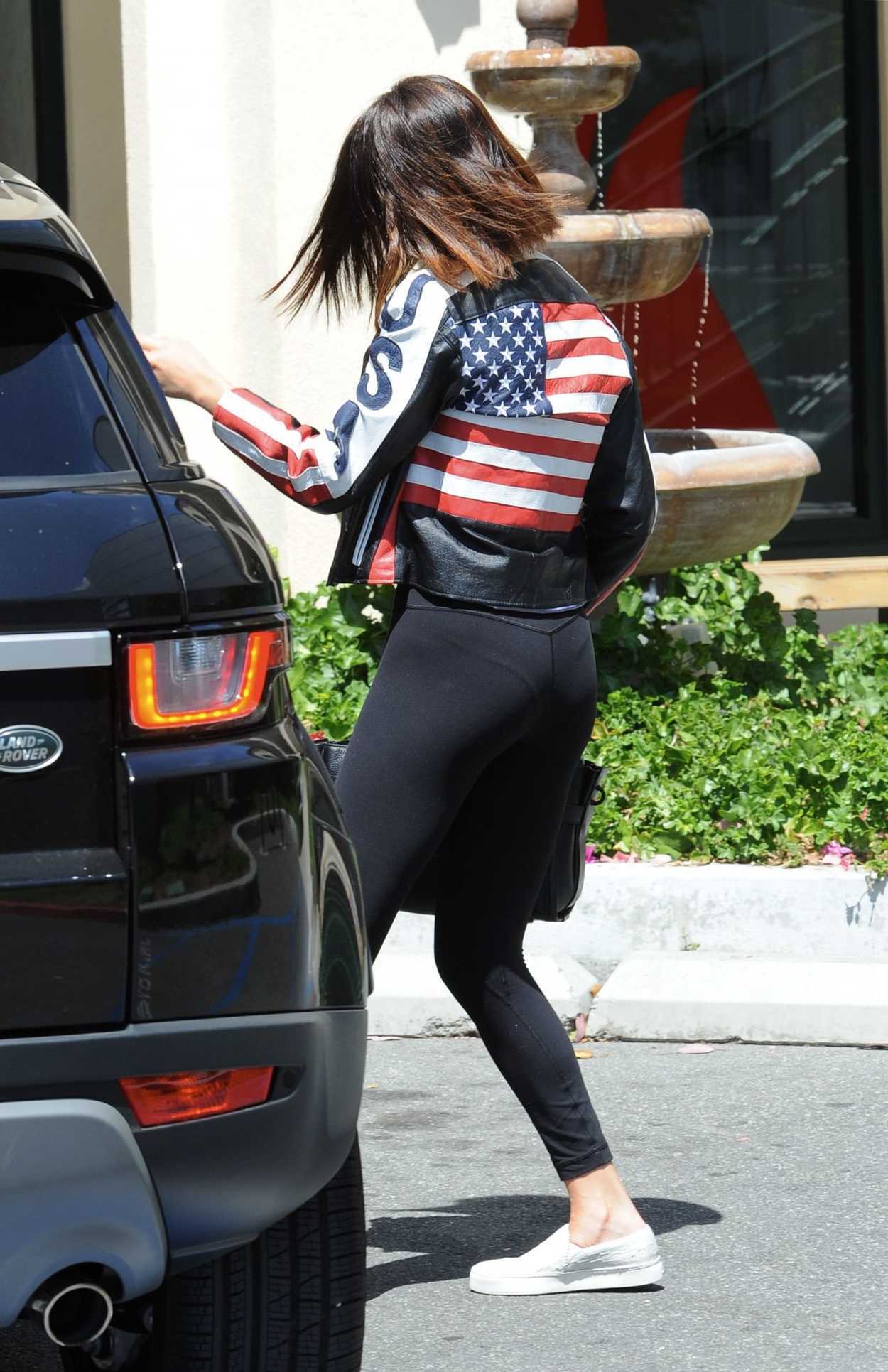 Selena Gomez Leaves a Yoga Class in Los Angeles 04/13/2017-5