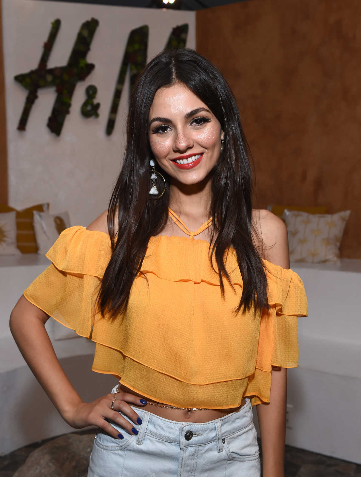 Victoria Justice Attends H&M Loves Coachella Tent During the Coachella Valley Music and Arts Festival in Indio 04/14/2017-2