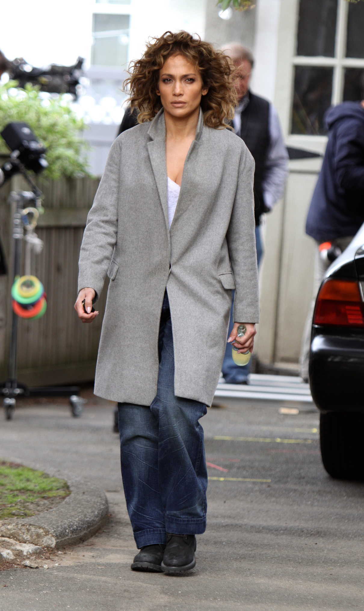 Jennifer Lopez on the Set of the Shades of Blue in New York 05/10/2017-3