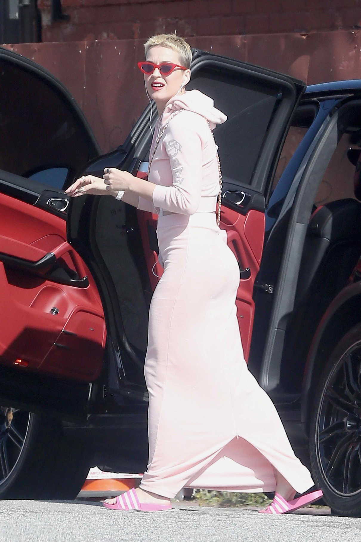 Katy Perry Was Seen Out in Los Angeles 05/14/2017-2