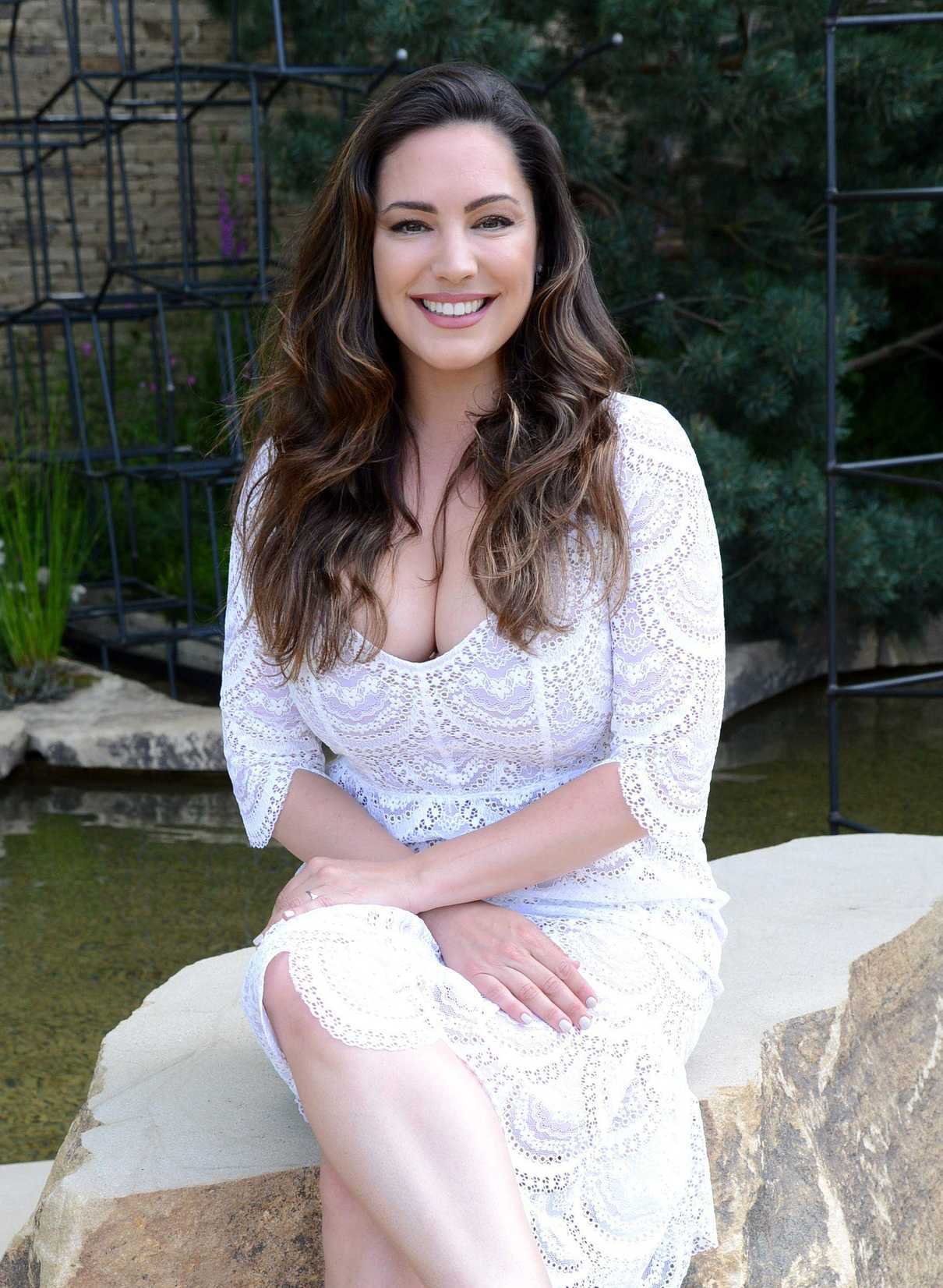 Kelly Brook at the Chelsea Flower Show in London 05/22/2017-3