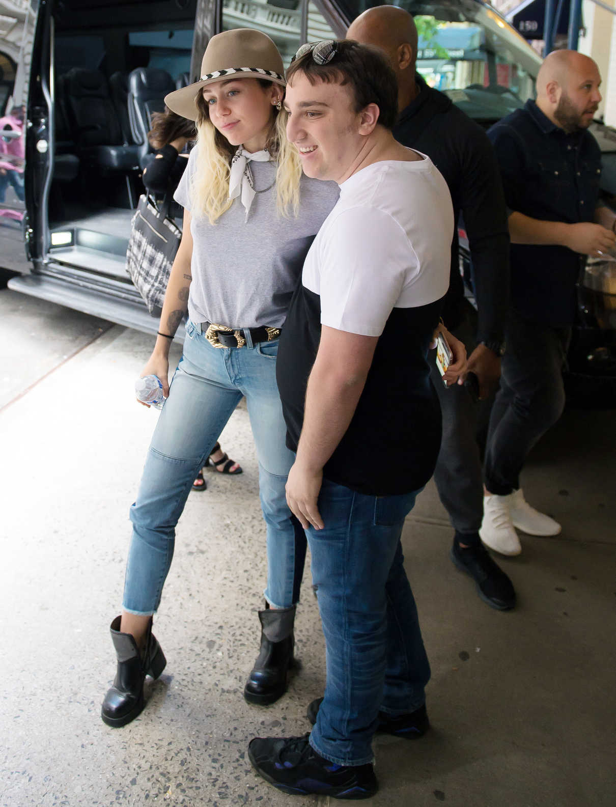 Miley Cyrus Was Seen Out in New York City 05/15/2017-5
