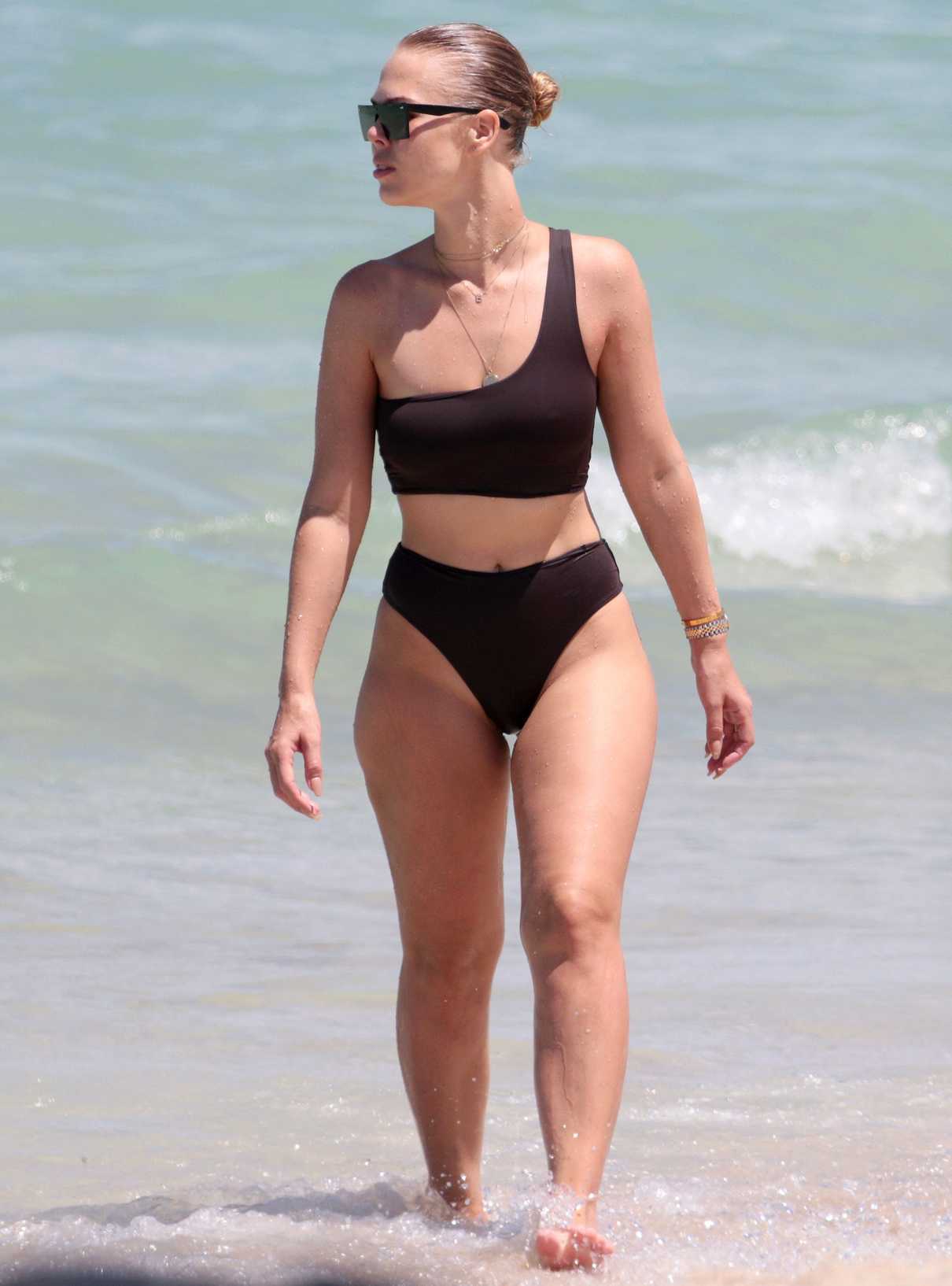 Bianca Elouise in Bikini at the Beach in Miami 06/26/2017-3