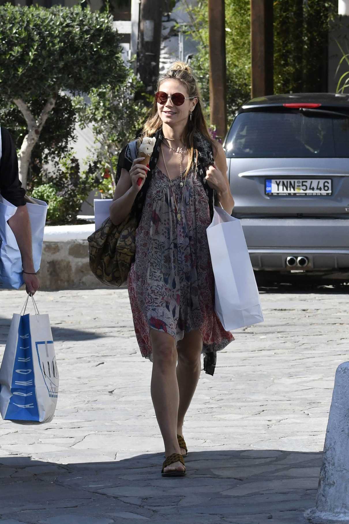 Heidi Klum Goes Shopping in Mykonos, Greece 05/30/2017-3