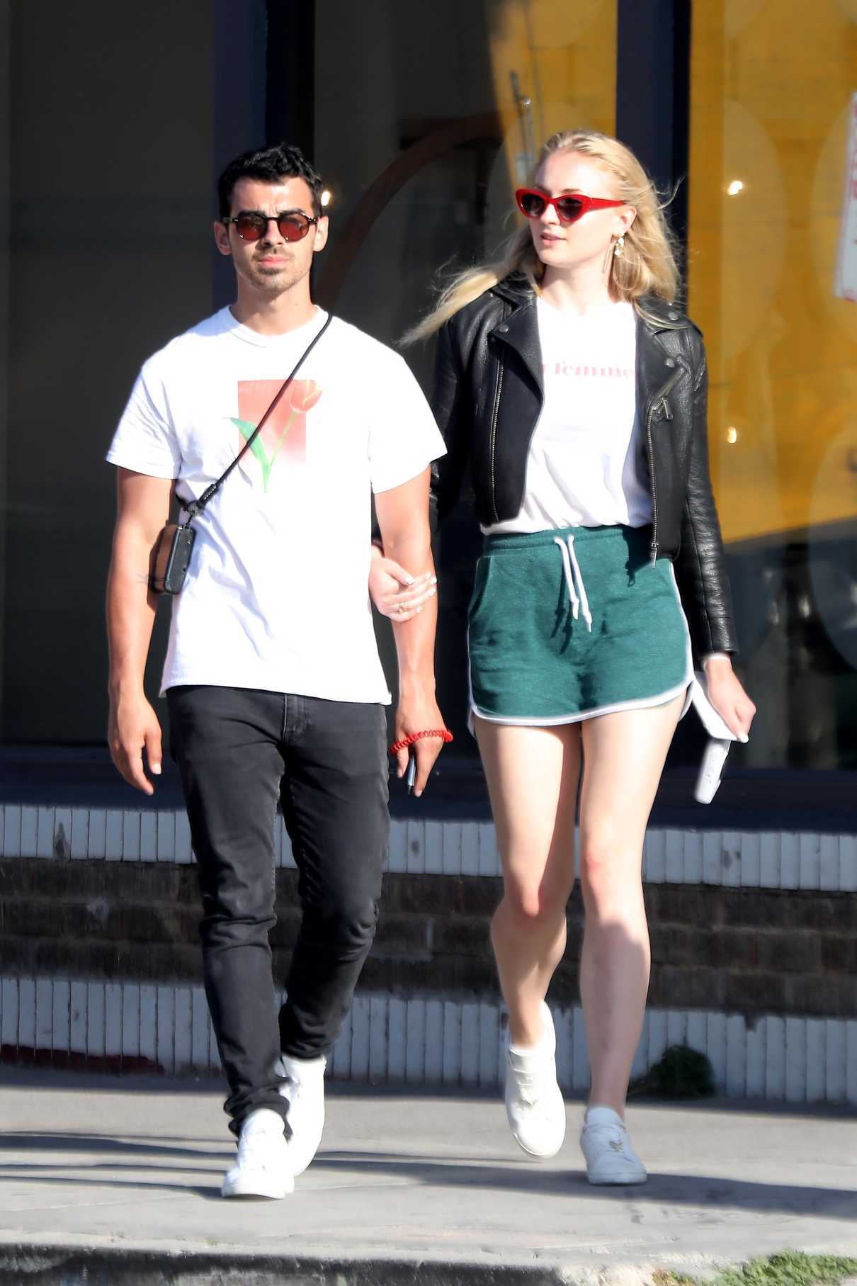 Sophie Turner Was Seen Out in Venice With Joe Jonas 06/11/2017-2