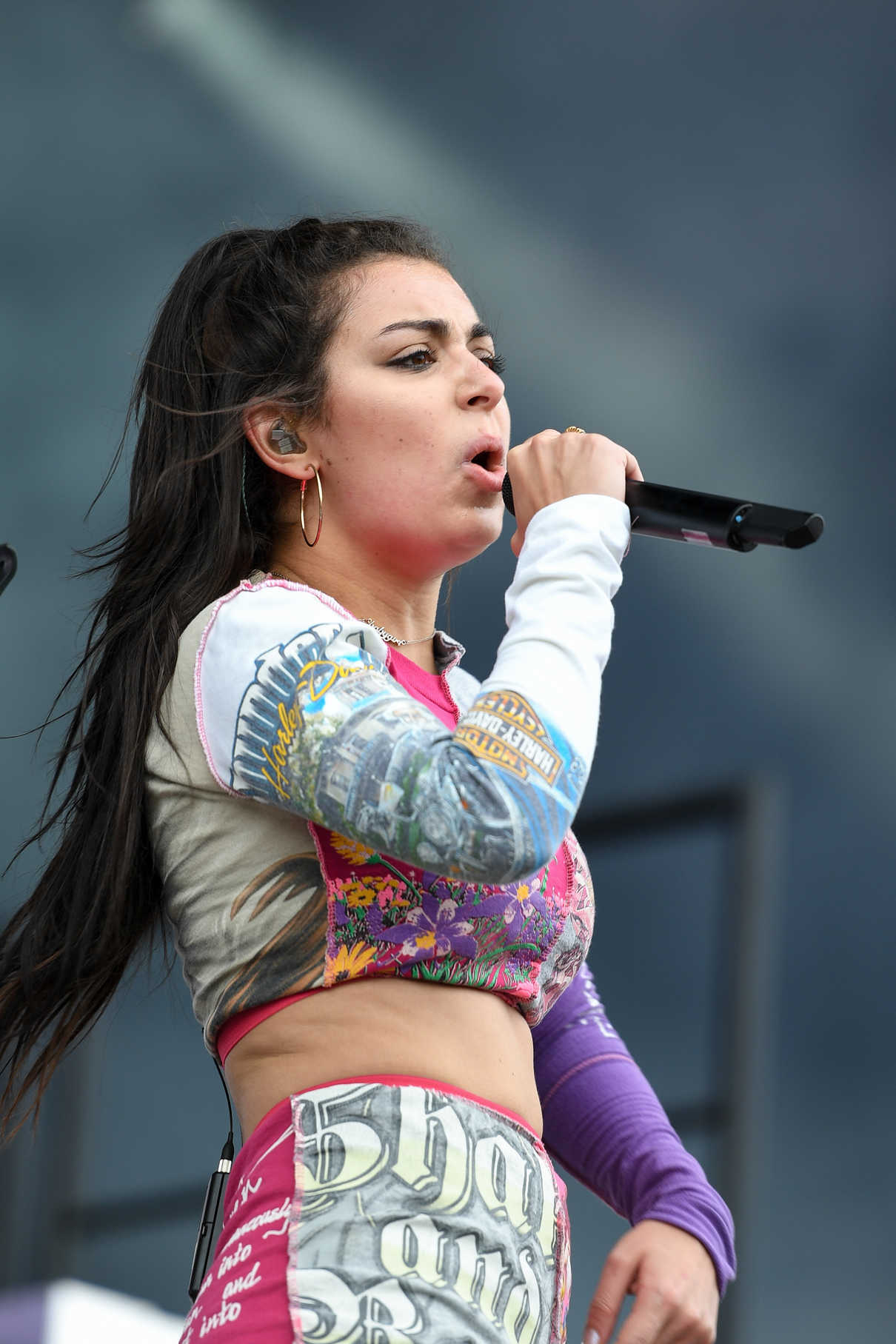 Charli XCX Performs at the Lollapalooza Festival in Paris 07/23/2017-4