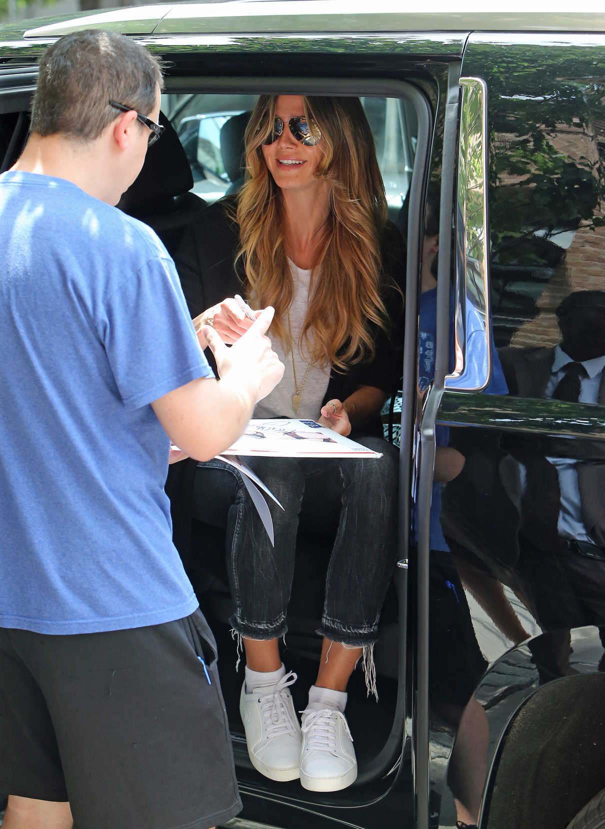 Heidi Klum Leaves Her Hotel in New York City 07/15/2017-5