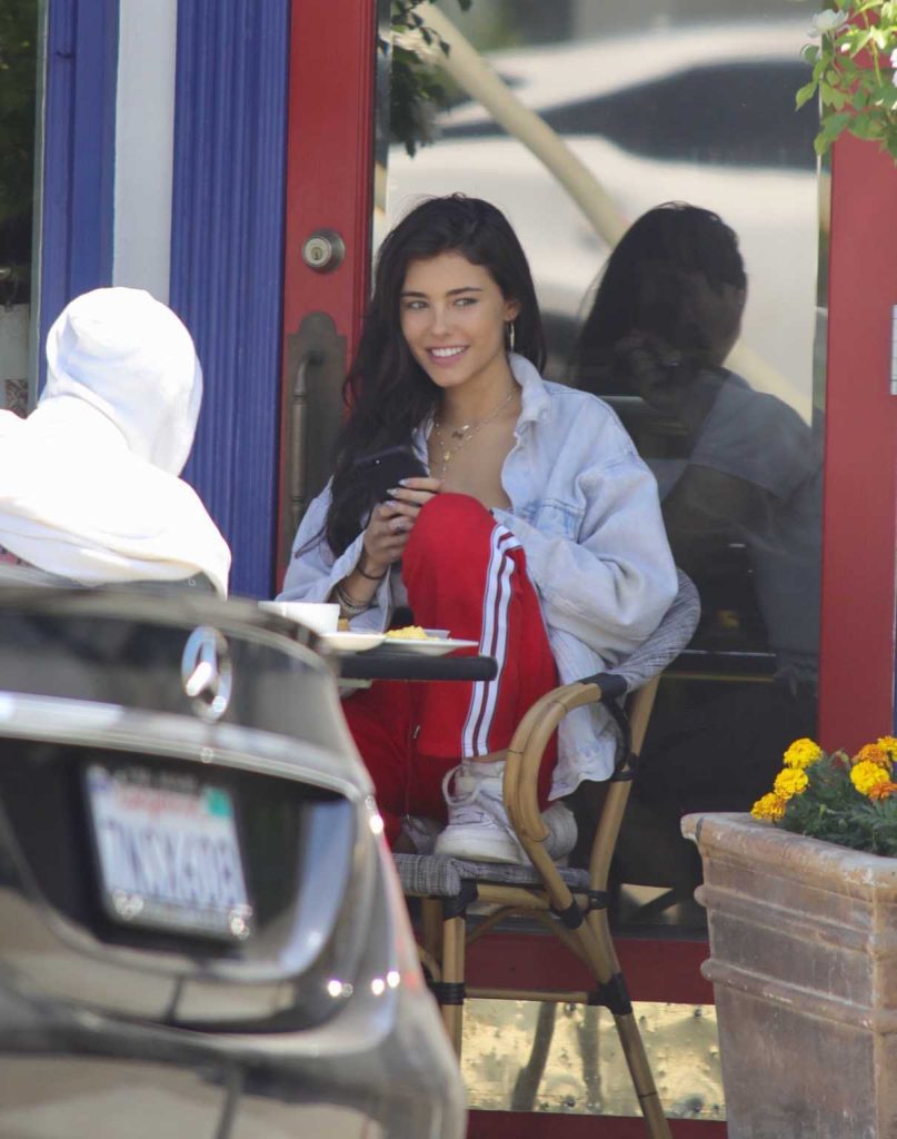 Madison Beer Has a Breakfast in LA 07/05/2017-1