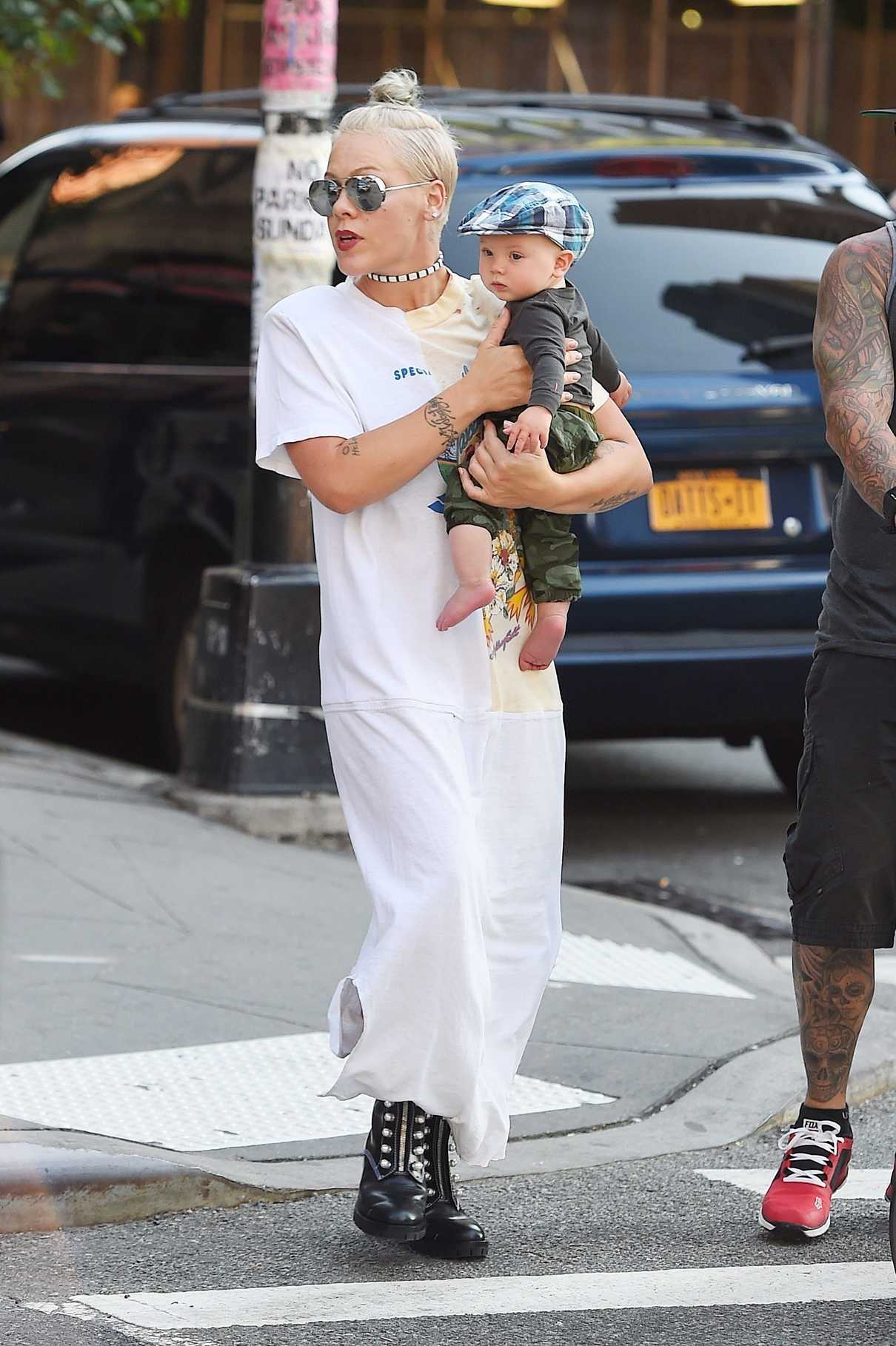 Pink Was Seen Out With Her Kids in NYC 07/05/2017-2