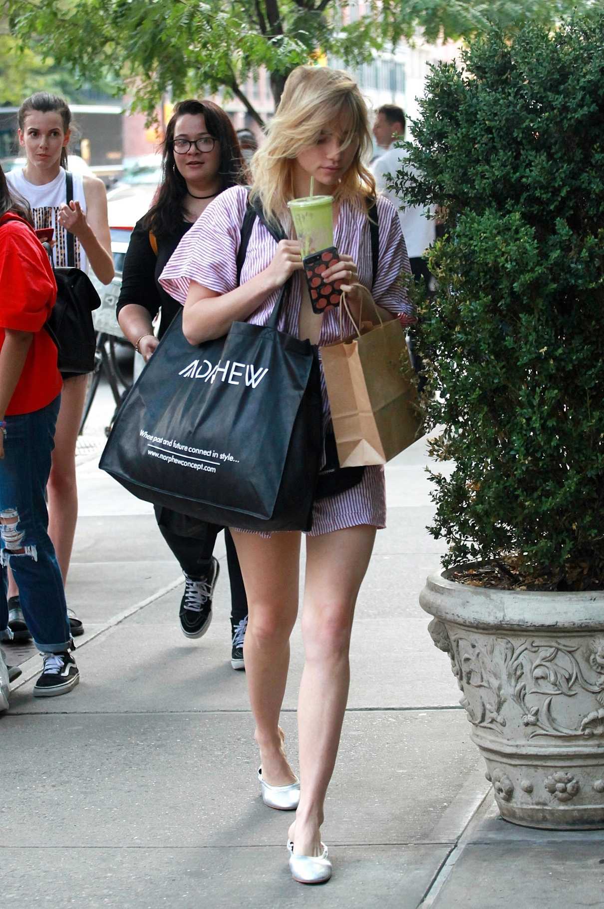 Suki Waterhouse Goes Shopping in New York 07/20/2017-2