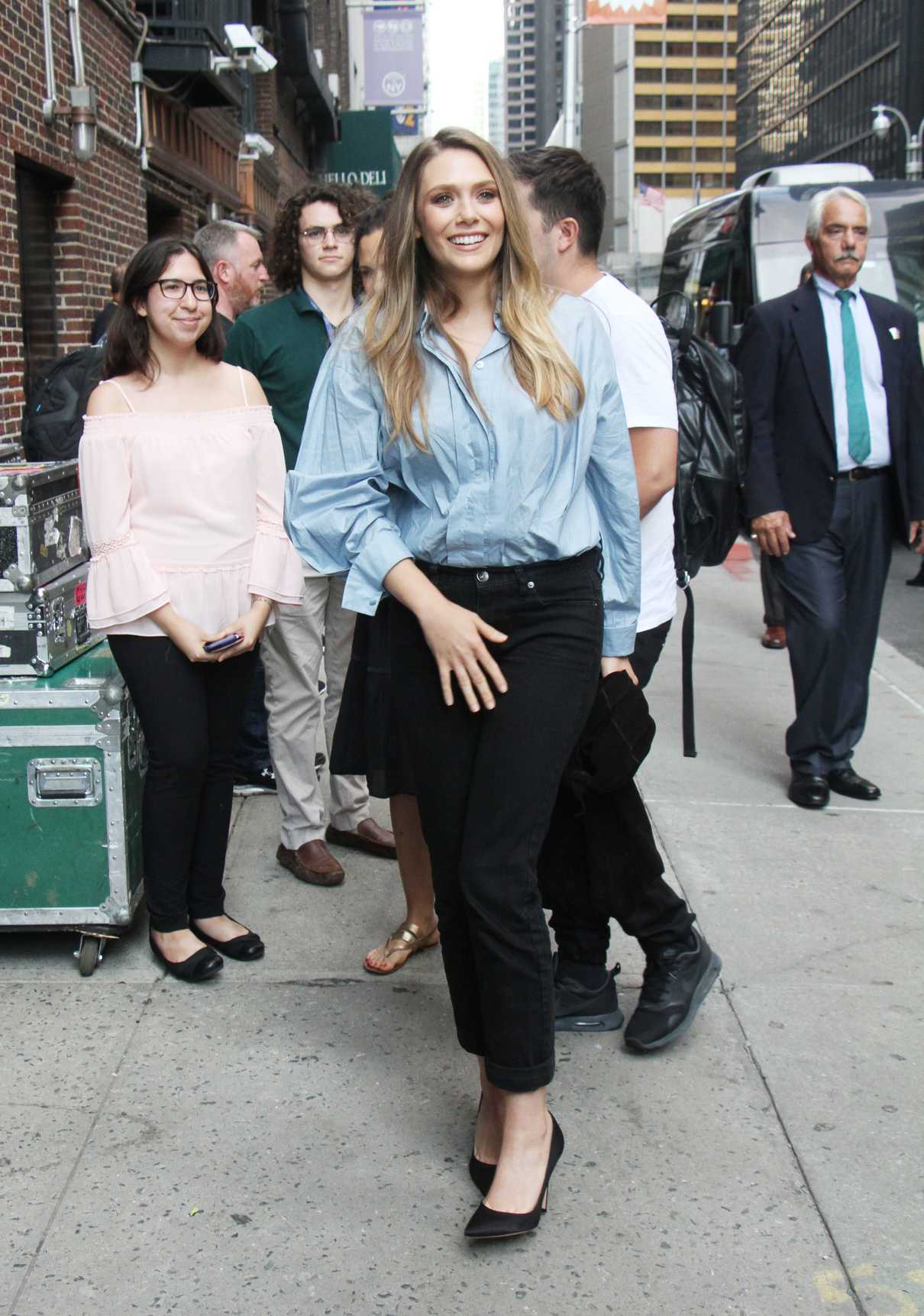 Elizabeth Olsen Arrives at the Late Show in New York City 08/03/2017-2