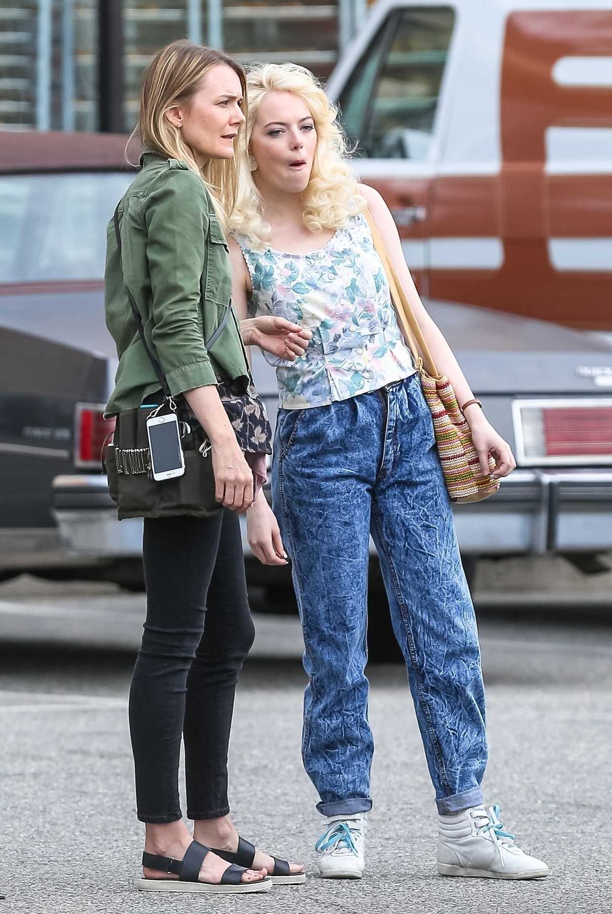 Emma Stone Was Spotted on the Set of Maniac in Long Island, NYC 08/25/2017-5