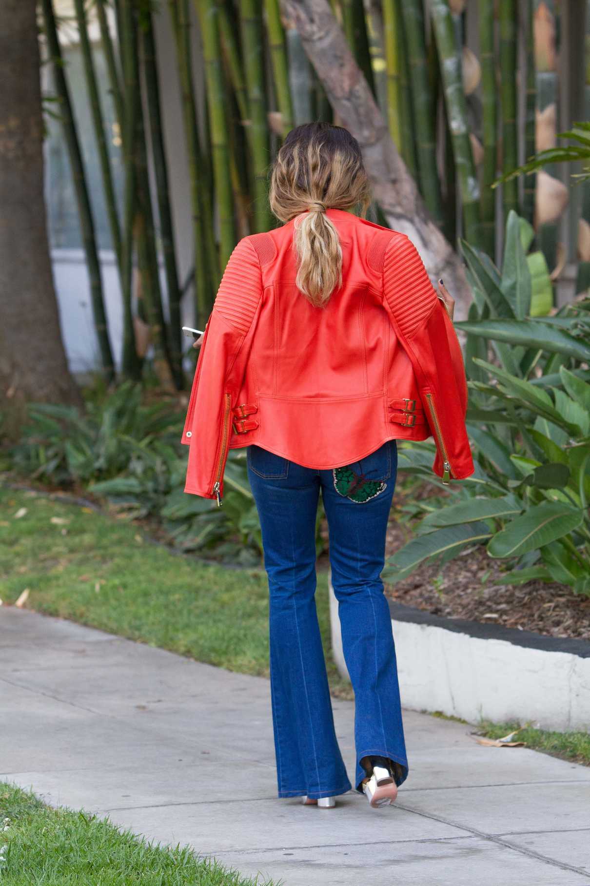 Kat Graham Was Seen Out in Beverly Hills 08/22/2017-5