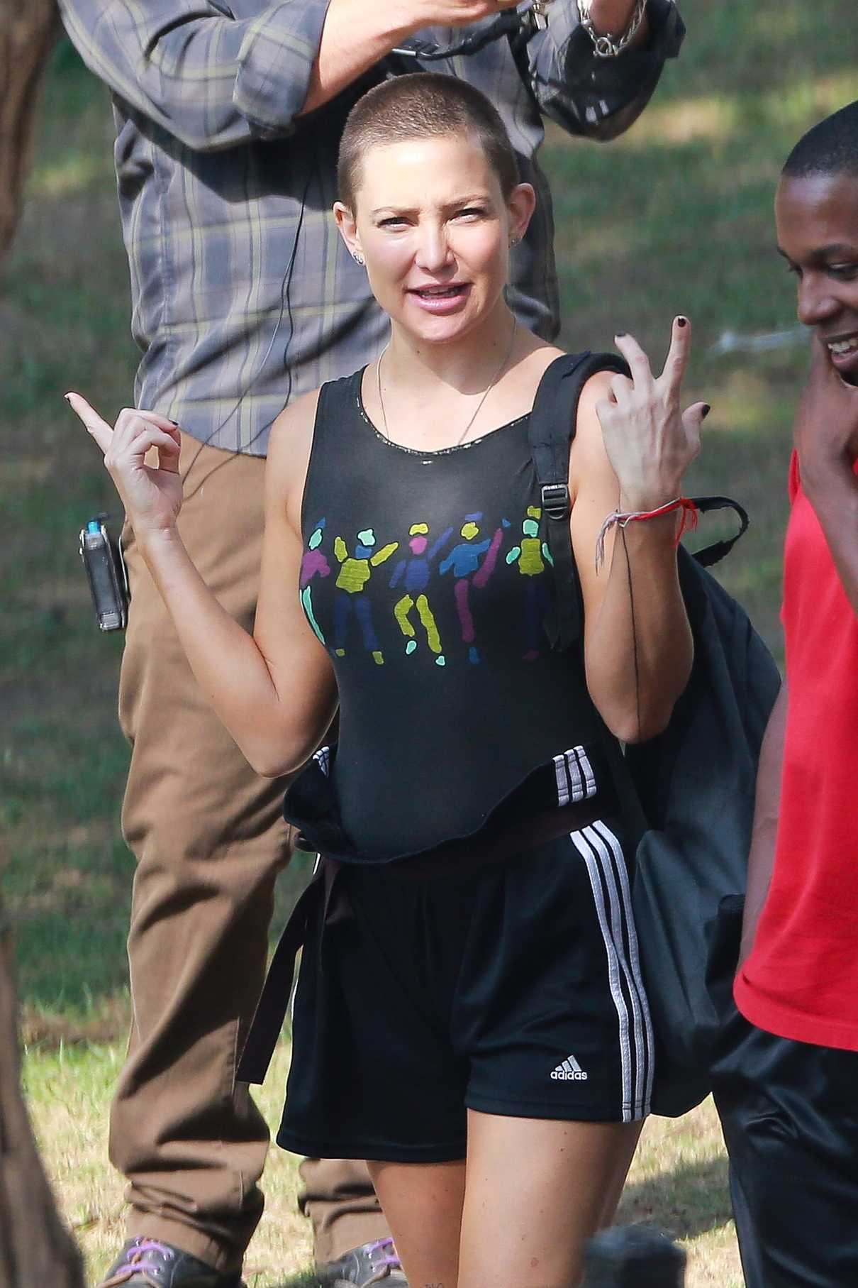 Kate Hudson on the Set of Her New Movie Sister in Los Angeles 08/21/2017-3