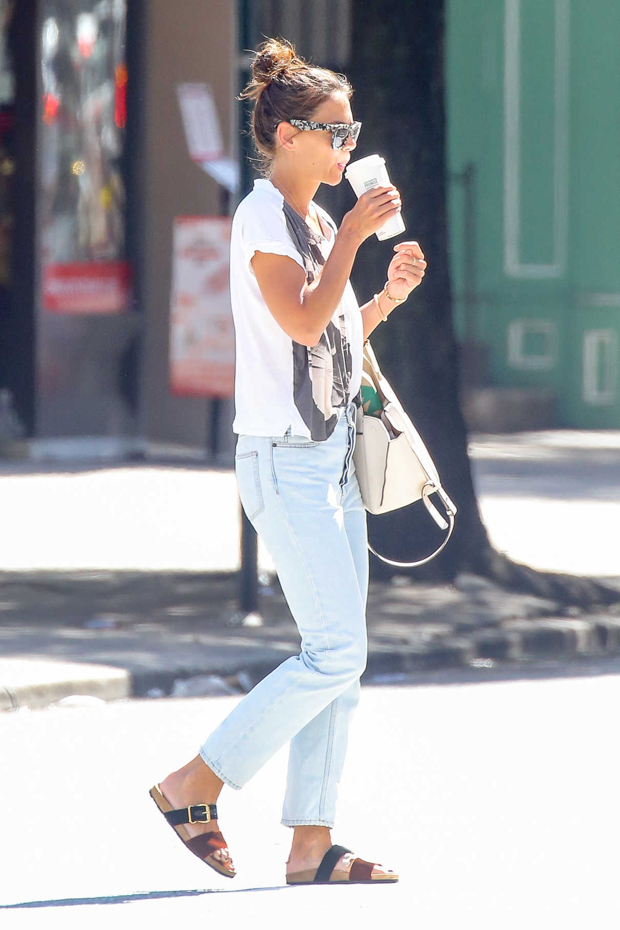 Katie Holmes Goes for Coffee Run in New York City 08/20/2017-4