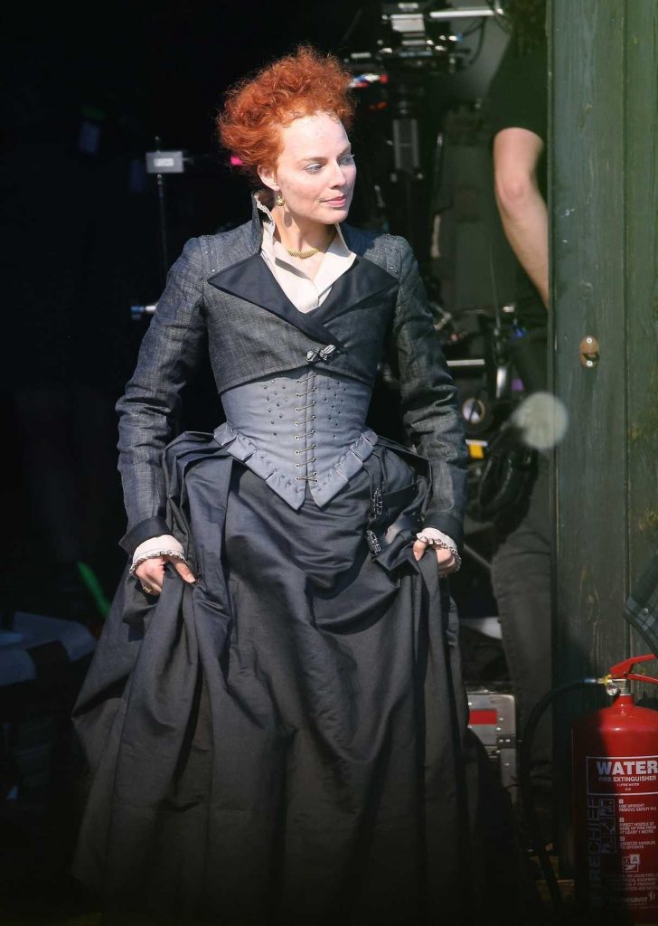 Margot Robbie on the Set of Mary Queen of Scots in London 08/20/2017-1