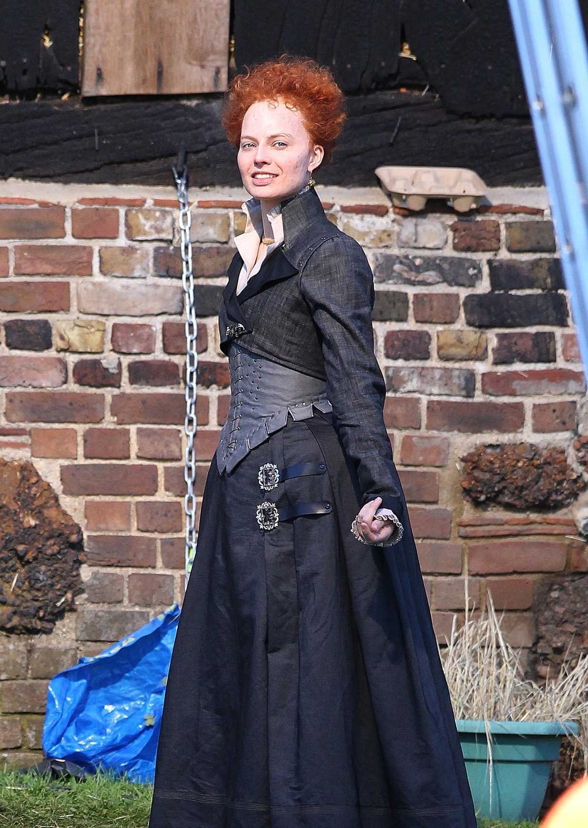 Margot Robbie on the Set of Mary Queen of Scots in London 08/20/2017-2