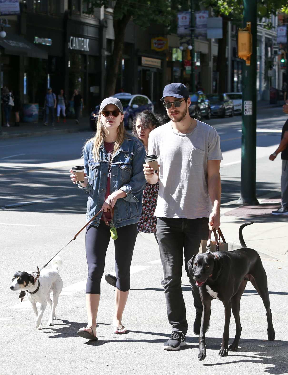 Melissa Benoist Walks Her Dogs With Chris Wood in Vancouver 08/26/2017-4