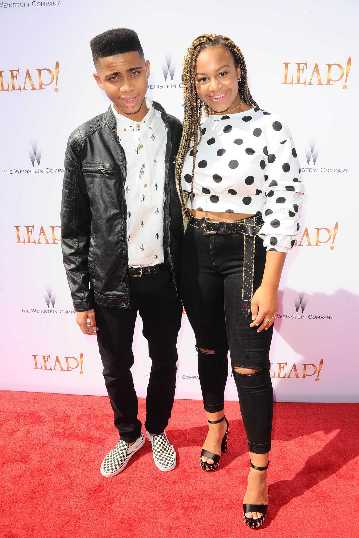 Nia Sioux at Leap! Premiere in Los Angeles 08/19/2017-3