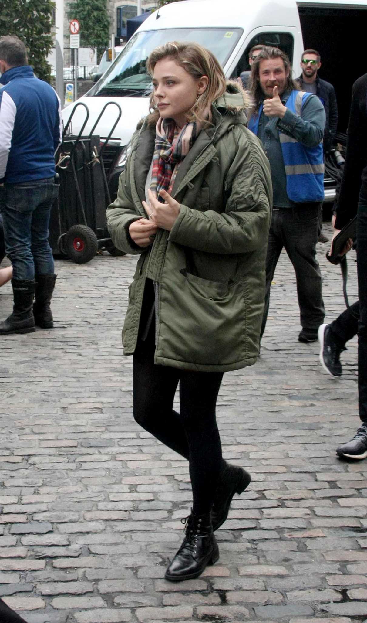 Chloe Moretz Under Fake Rain on the Set of Widow in Dublin 09/15/2017-2