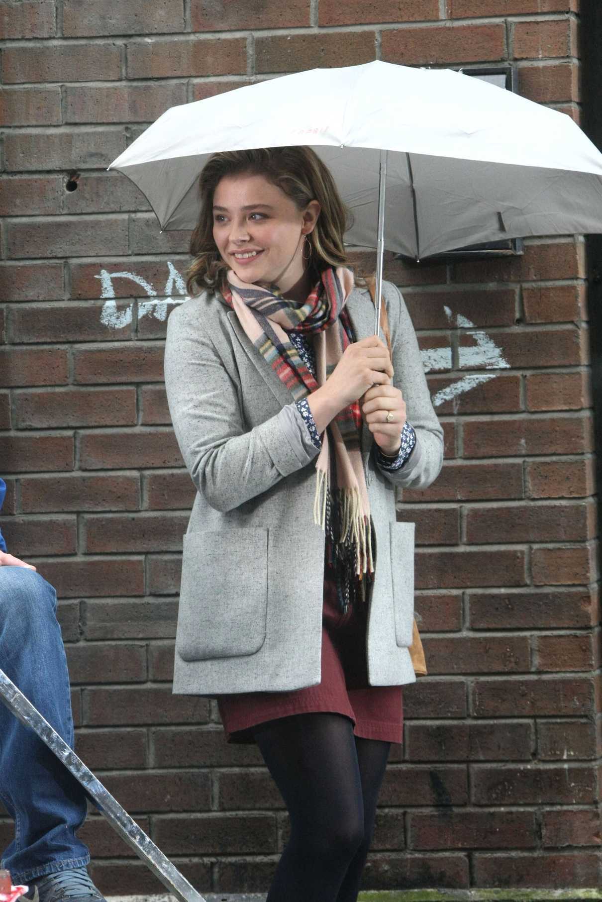 Chloe Moretz Under Fake Rain on the Set of Widow in Dublin 09/15/2017-4