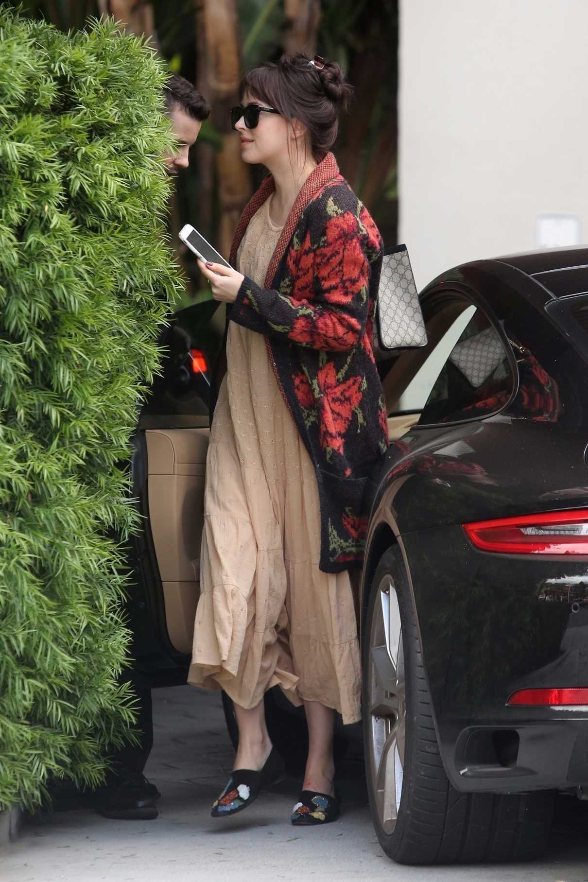 Dakota Johnson Arrives at the Sunset Tower Hotel in West Hollywood 09/16/2017-4