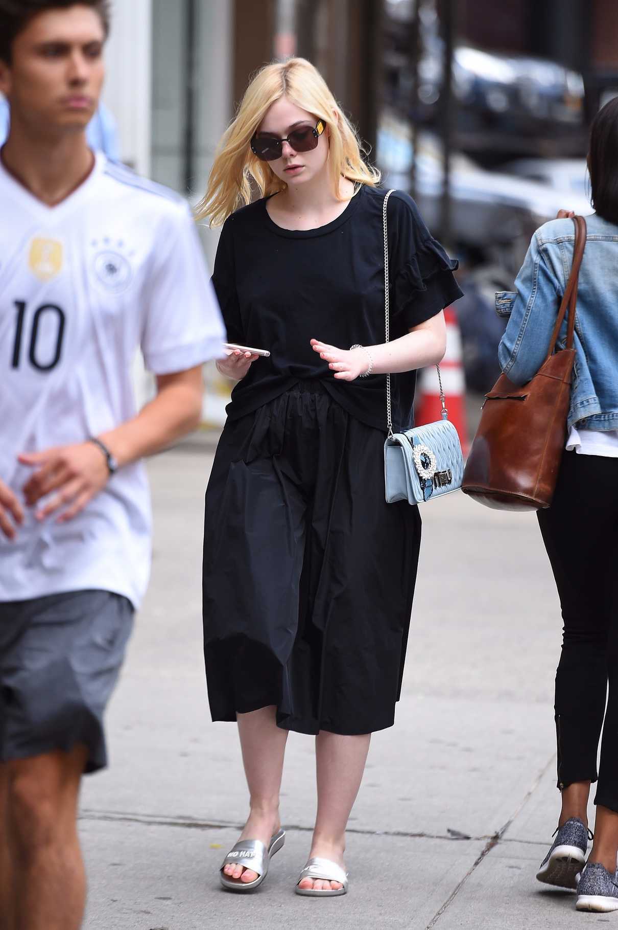 Elle Fanning Was Seen Out in NYC 09/07/2017-4