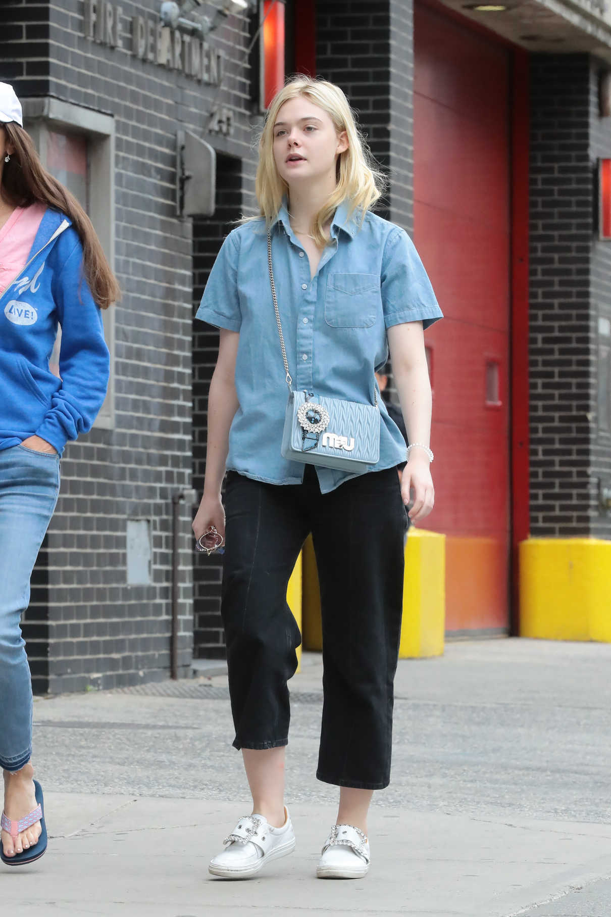 Elle Fanning Was Seen With Her Mother Heather Joy Arrington Out in NYC 09/02/2017-2