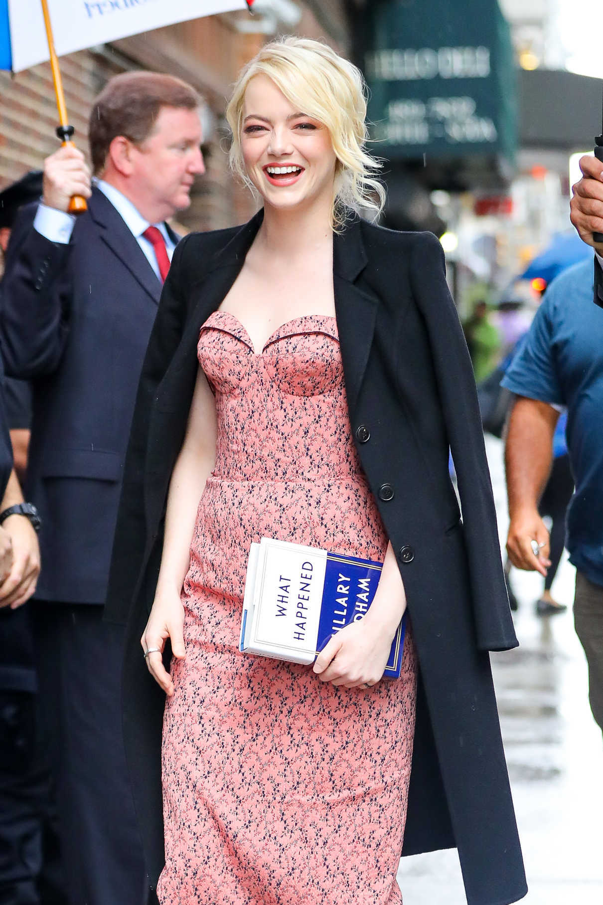 Emma Stone Arrives at The Late Show With Stephen Colbert in New York City 09/19/2017-4