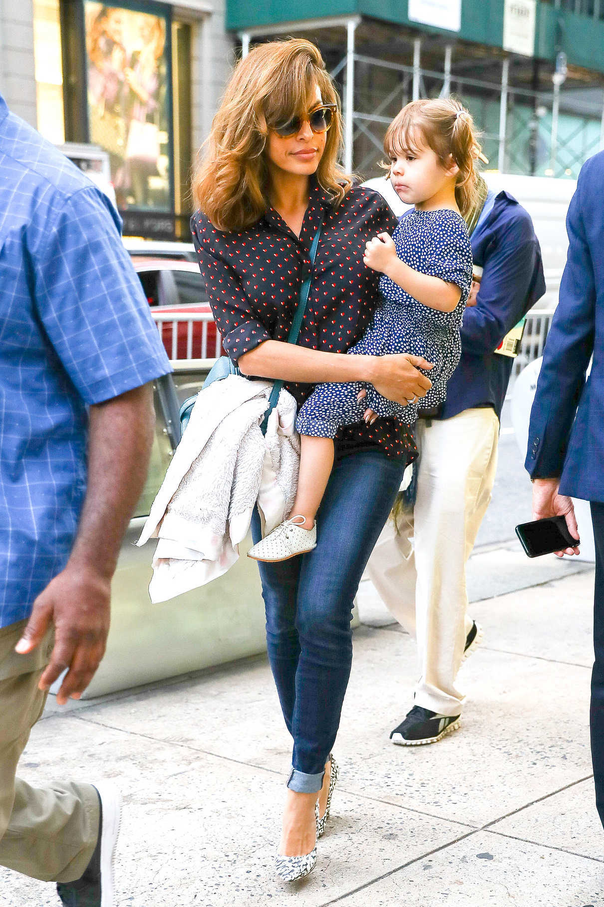 Eva Mendes Was Seen With Her Daughter Esmeralda on Madison Avenue in New York City 09/26/2017-4