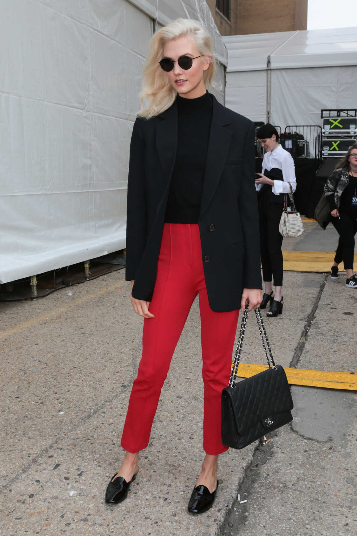 Karlie Kloss Was Seen Out in NYC 09/11/2017-4