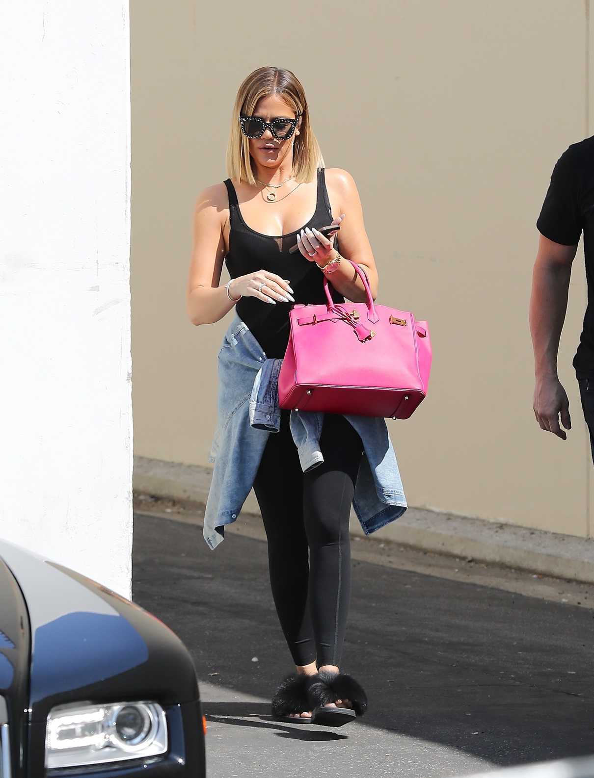 Khloe Kardashian Leaves the Studio in Los Angeles 08/30/2017-2
