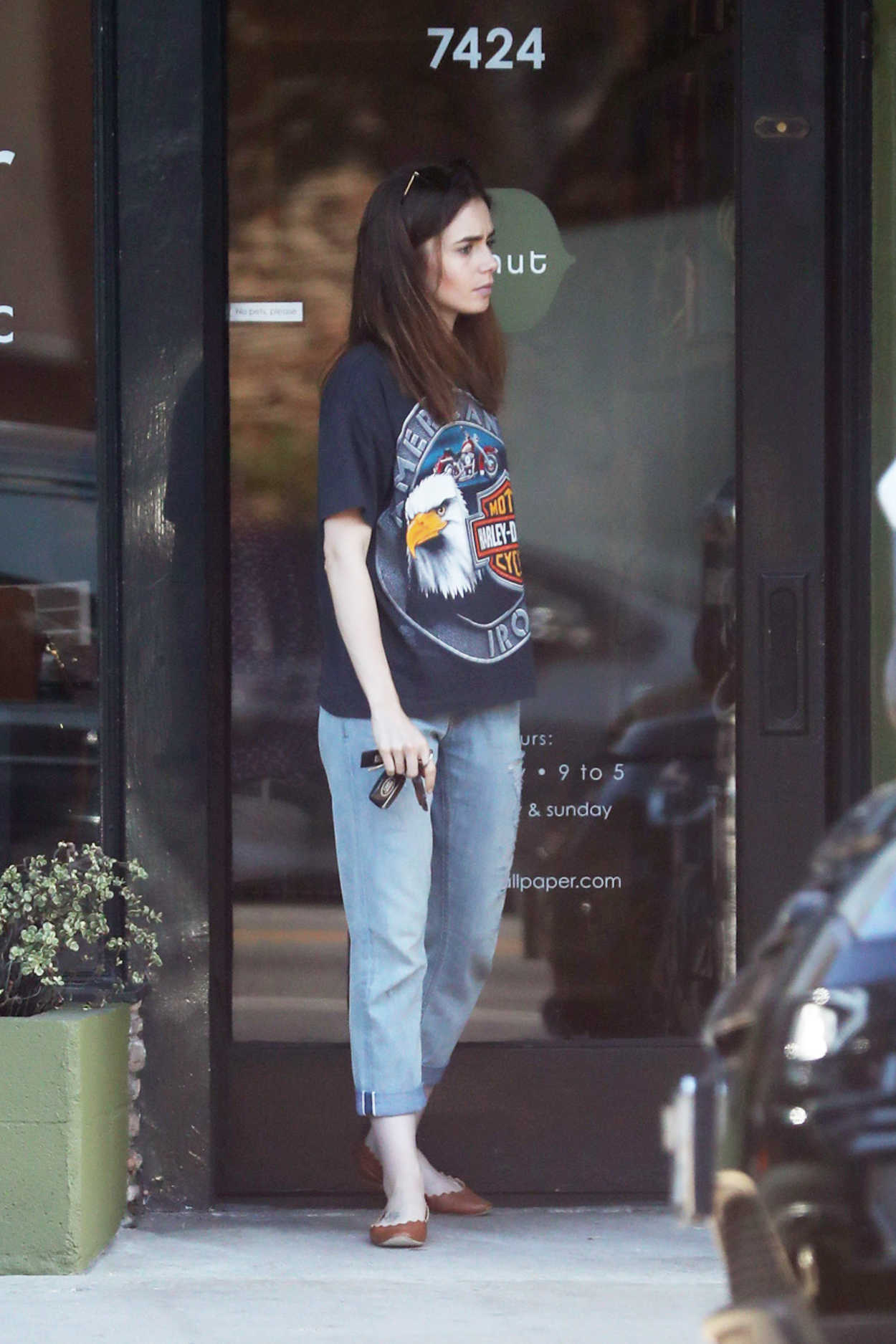 Lily Collins Goes Shopping in LA 09/20/2017-2