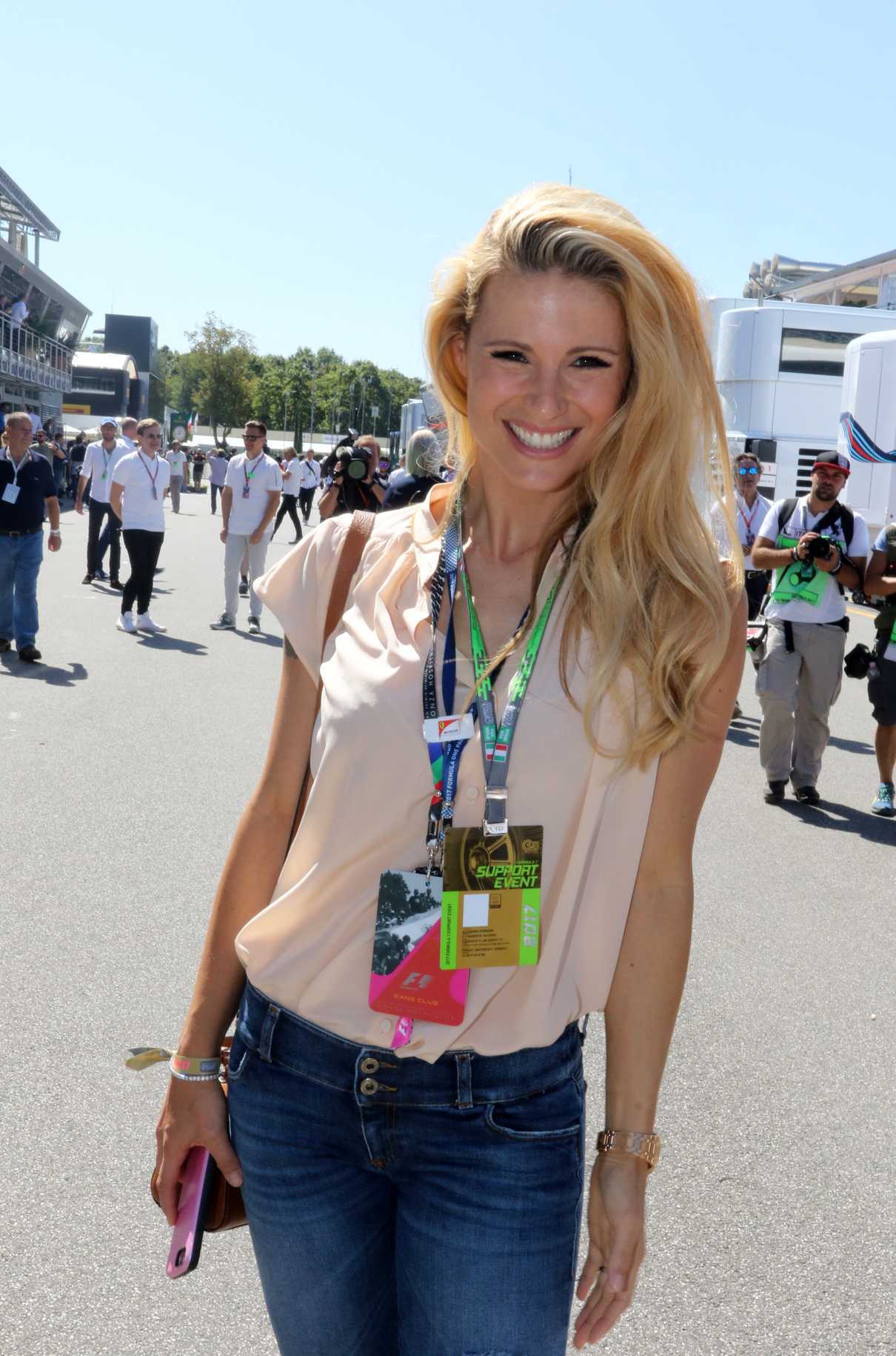 Michelle Hunziker Attends the Formula One Italian Grand Prix in Monza 09/03/2017-2