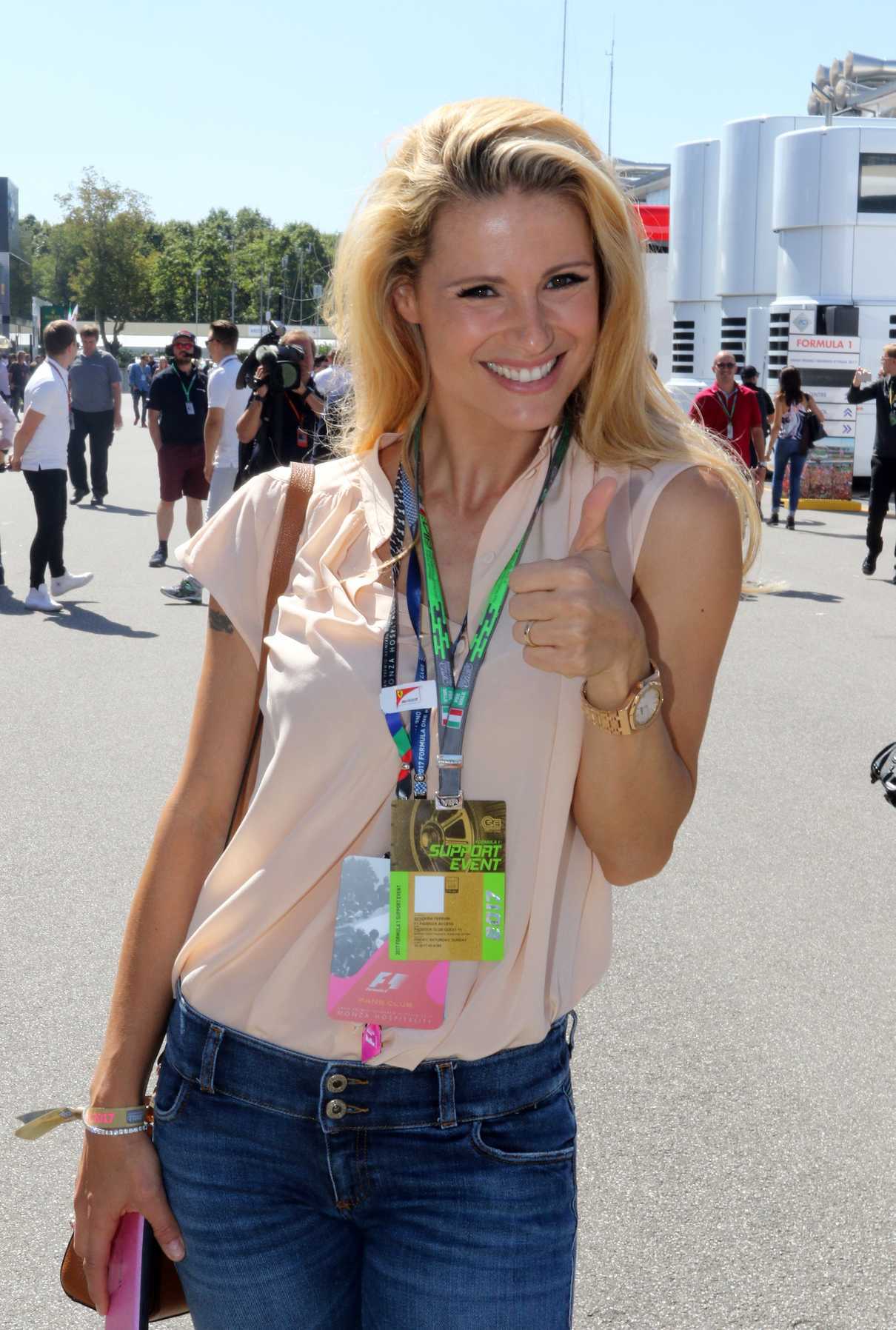 Michelle Hunziker Attends the Formula One Italian Grand Prix in Monza 09/03/2017-3