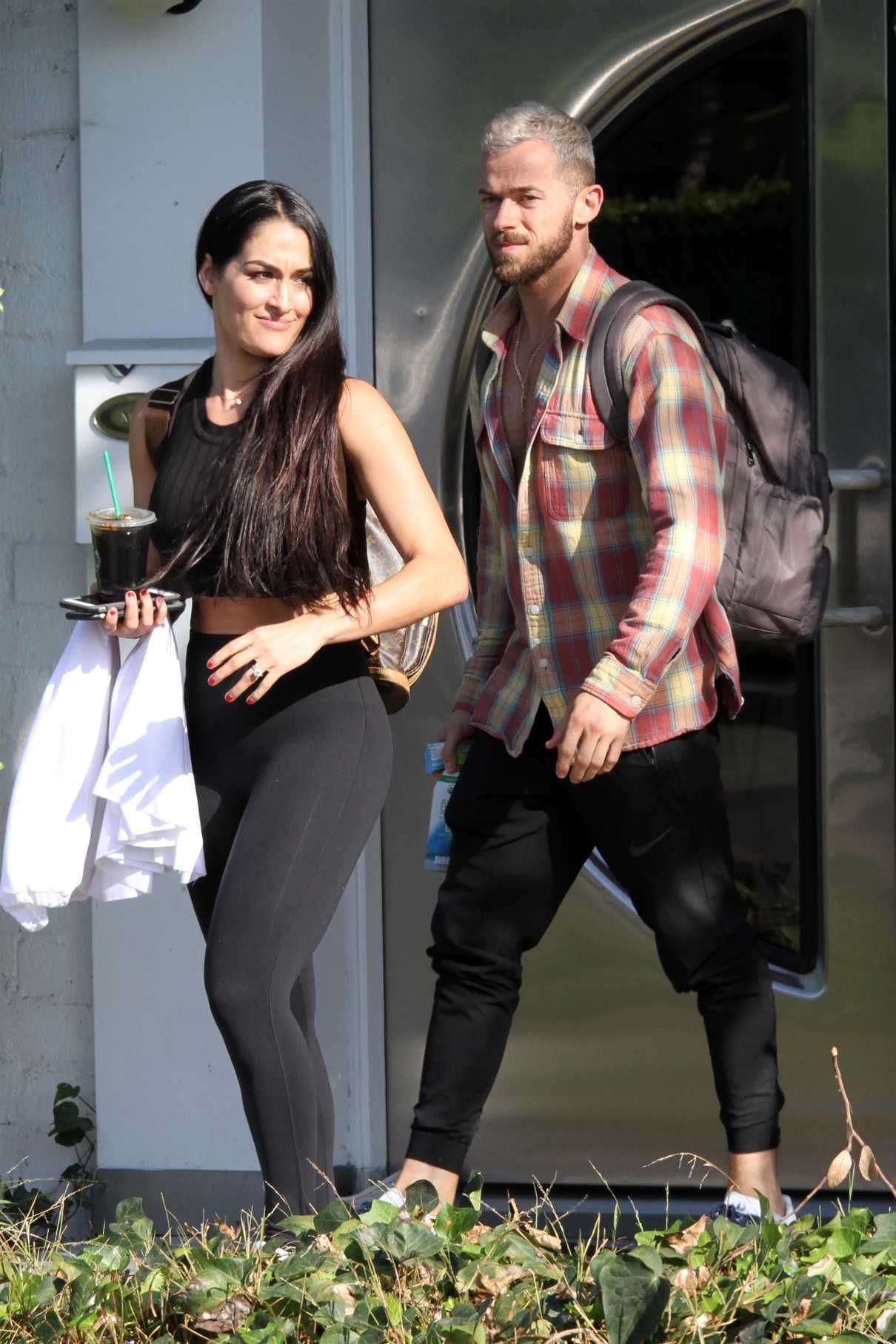 Nikki Bella Leaves Dancing With The Stars Practic in Los Angeles 09/08