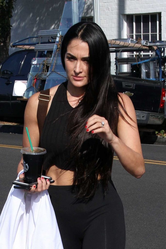 Nikki Bella Leaves Dancing With The Stars Practic in Los Angeles 09/08