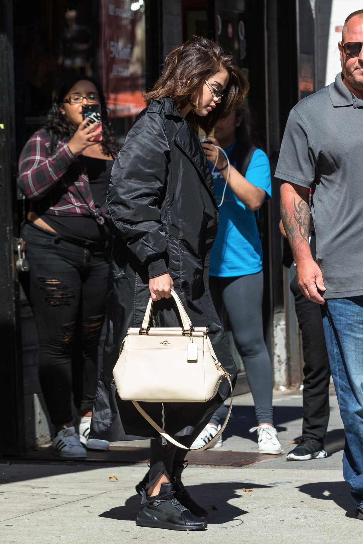 Selena Gomez Was Seen Out in NYC 09/28/2017-4