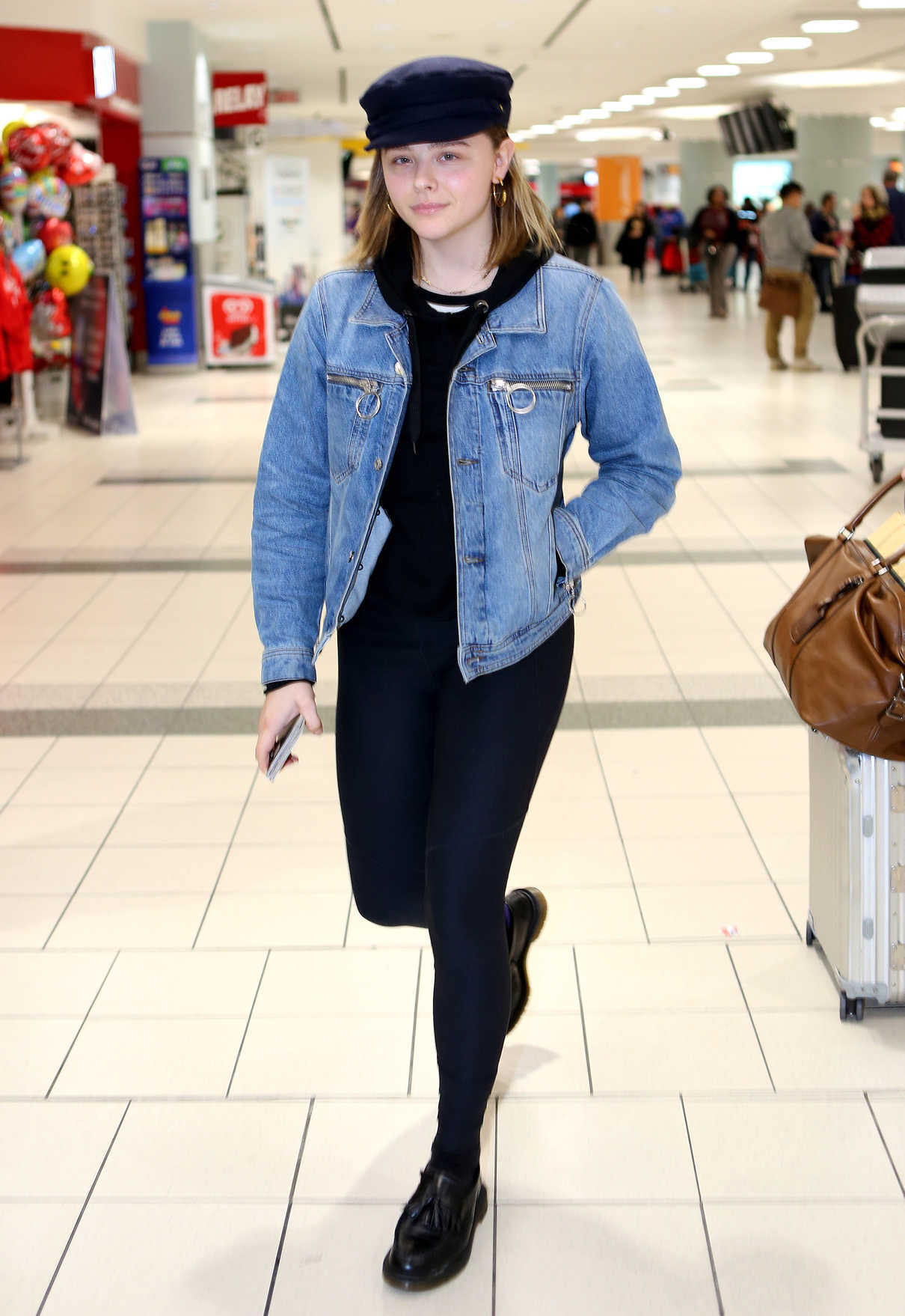 Chloe Moretz Was Seen at Toronto Airport in Toronto 10/25/2017-2