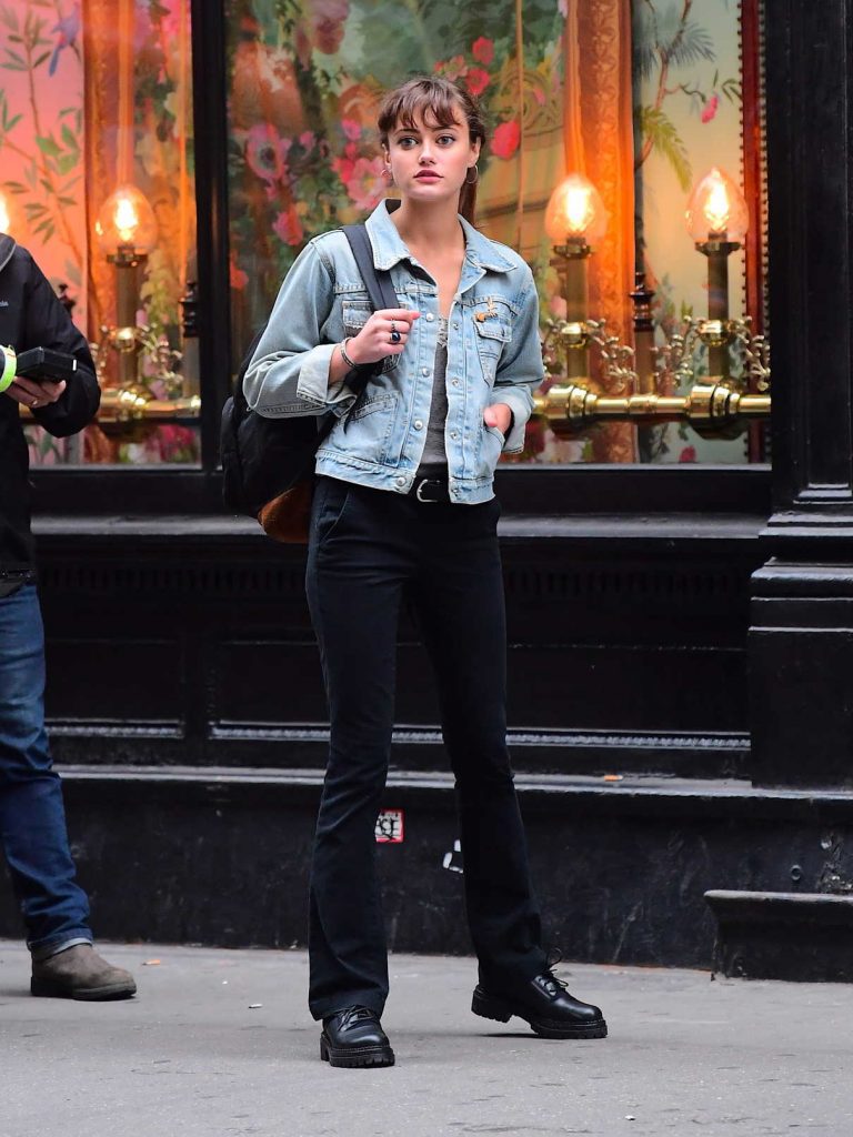 Ella Purnell on the Set of Sweet Bitter Show in New York City 10/26/2017-1