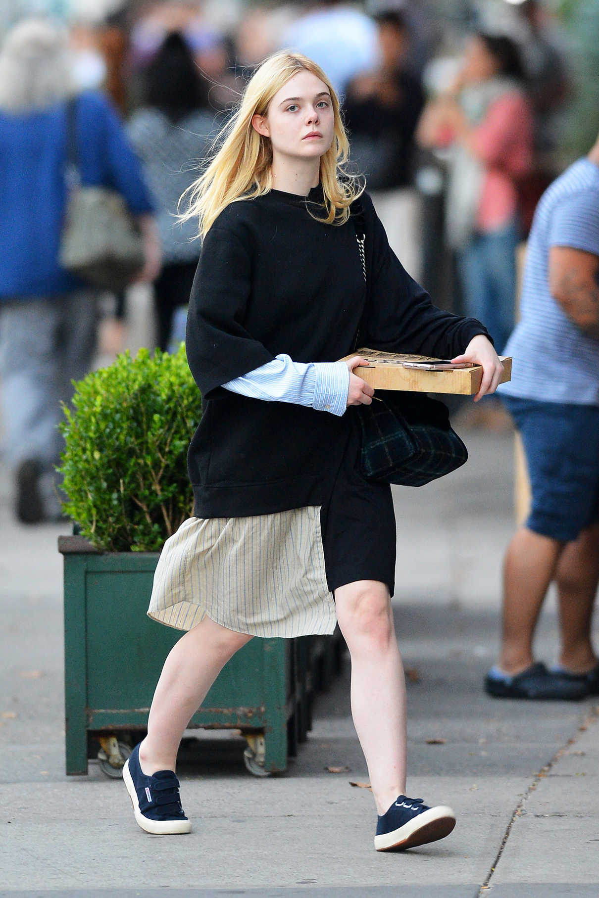 Elle Fanning Was See Out on a Pizza Run in NYC 10/05/2017-2
