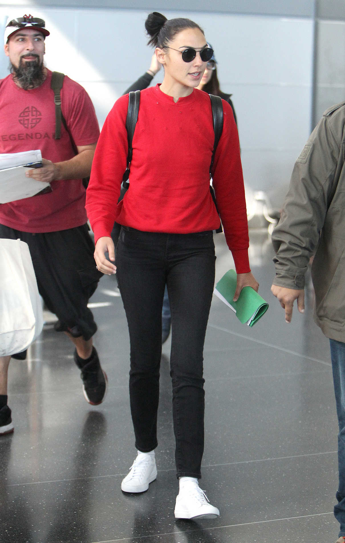 Gal Gadot Was Seen at JFK Airport in New York 10/01/2017-4