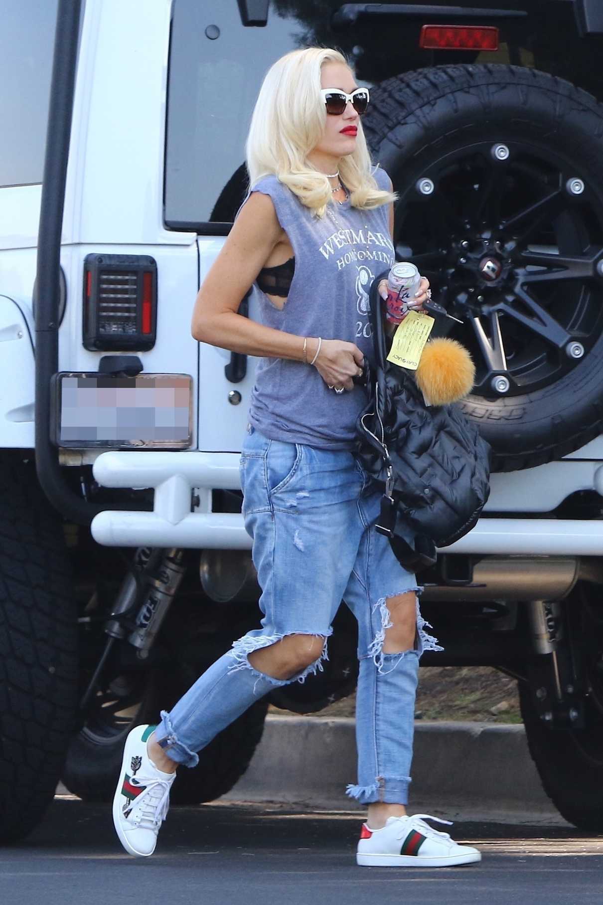 Gwen Stefani Was Seen Out in Los Angeles 10/13/2017-4