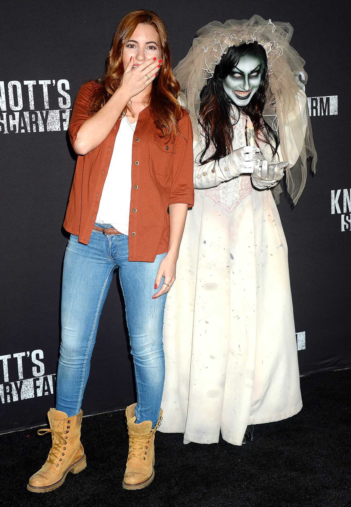 Ivana Baquero at the Knott's Scary Farm Celebrity Night in Buena Park 09/29/2017-2