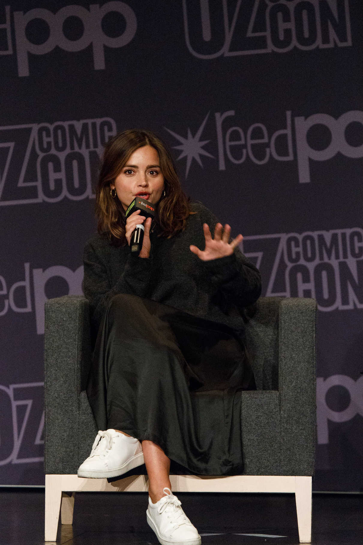 Jenna-Louise Coleman at Oz Comic-Con in Sydney 10/01/2017-5