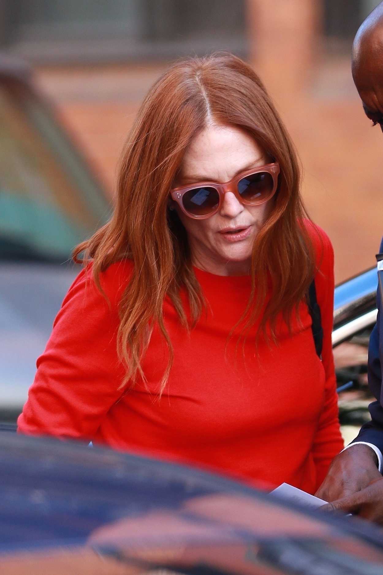 Julianne Moore Was Spotted Out in New York City 10/10/2017-5