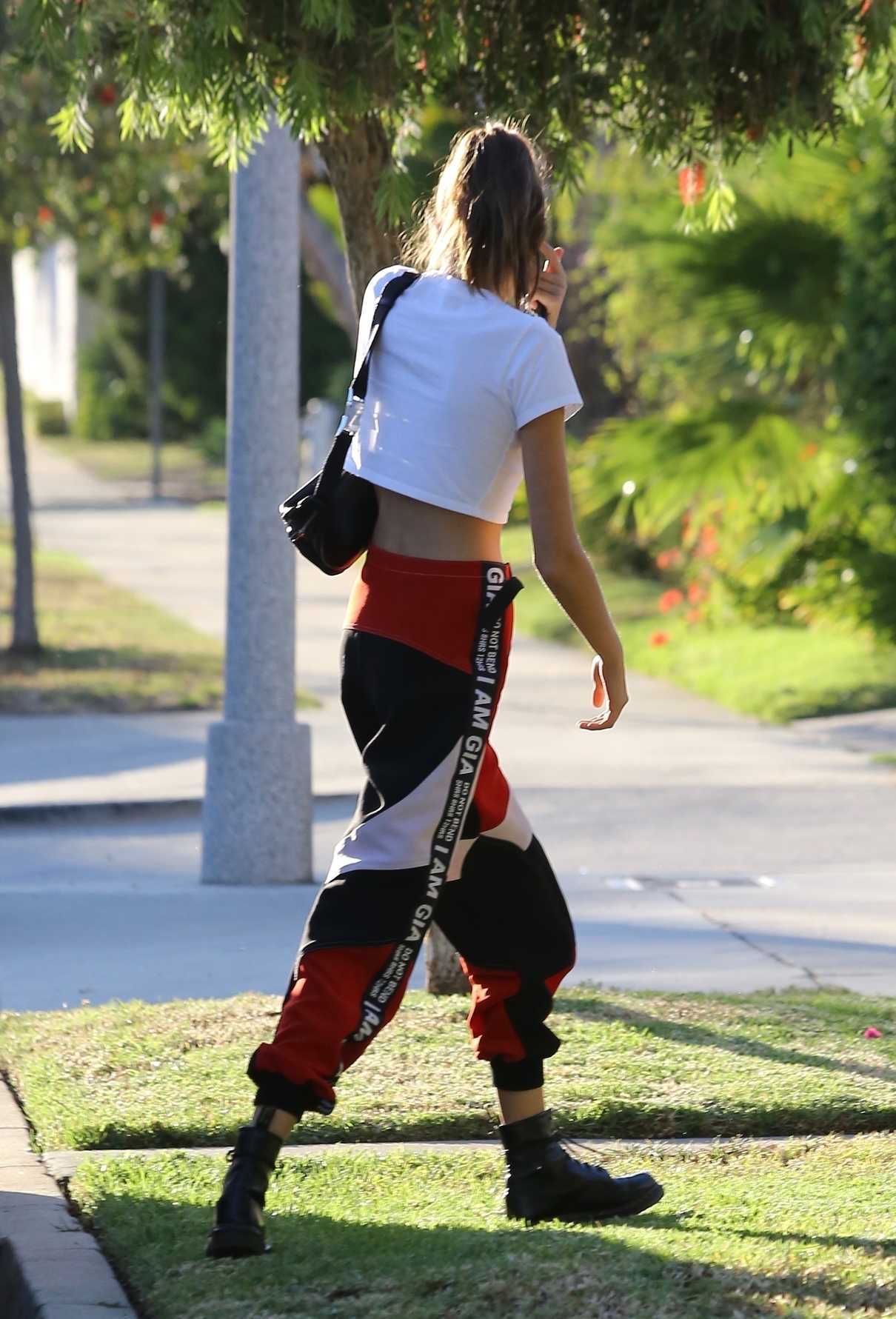 Kaia Gerber Was Seen Out in Beverly Hills 10/16/2017-4