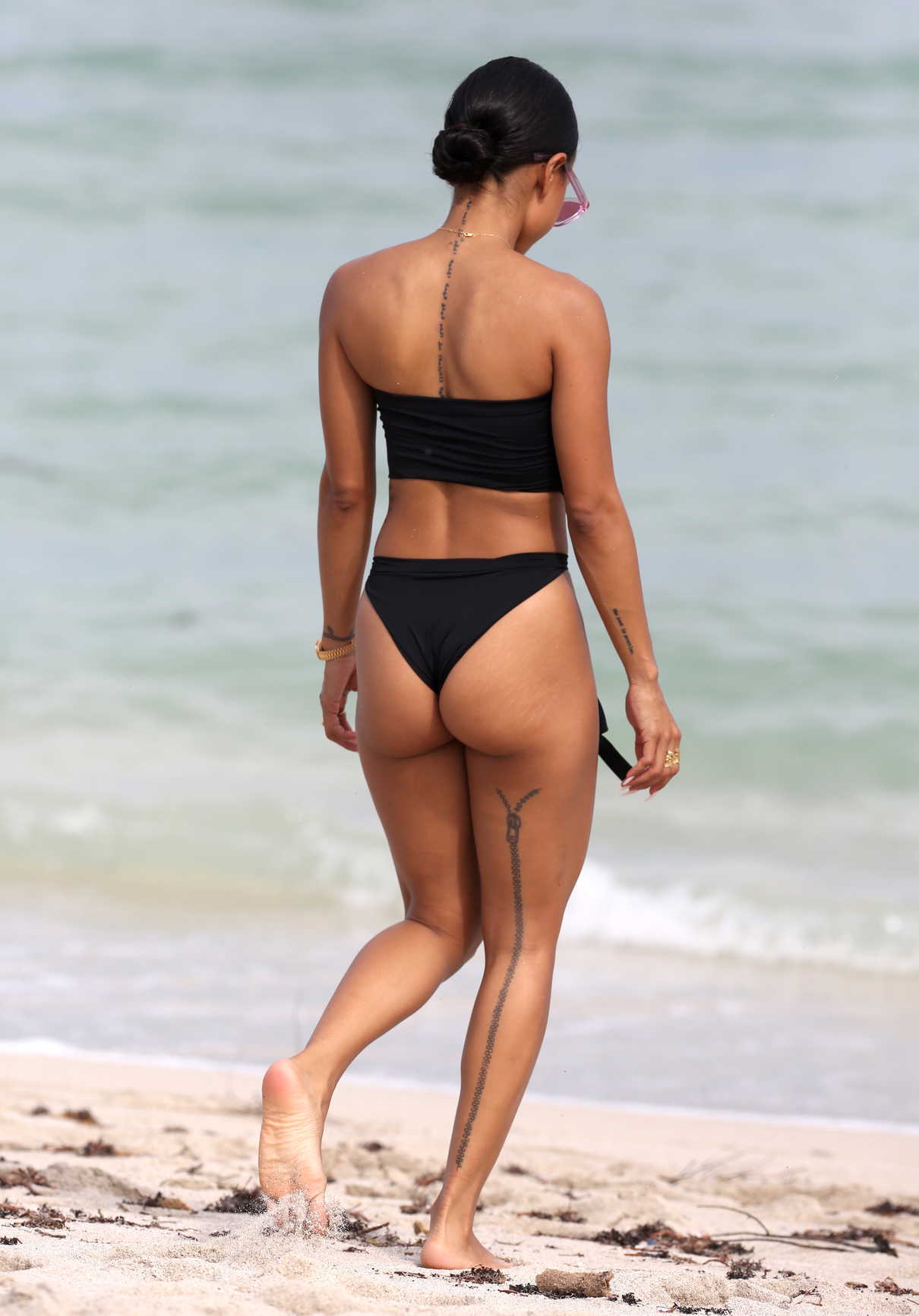 Karrueche Tran Wears a Black Swimsuit at the Beach in Miami 10/18/2017-5