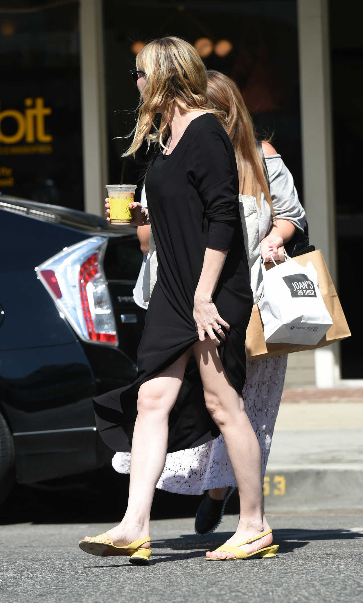 Kirsten Dunst Was Seen Out in Los Angeles 10/10/2017-4