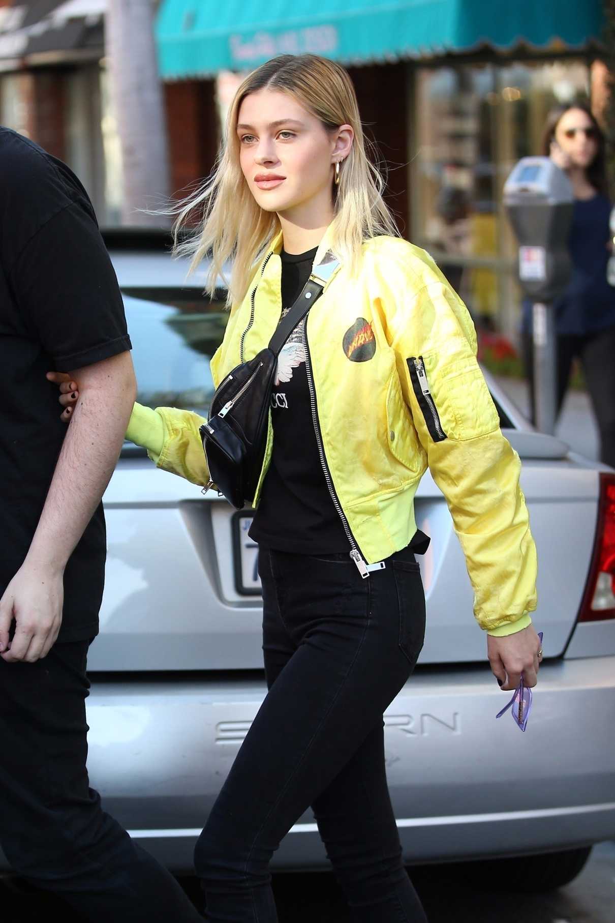 Nicola Peltz Grabs Lunch at Judi's Deli in Beverly Hills 10/17/2017-3